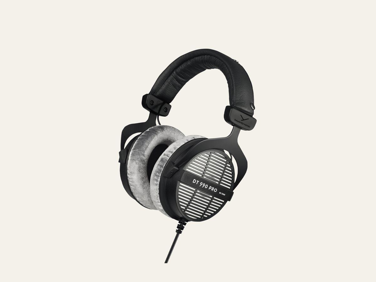 beyerdynamic DT 990 PRO